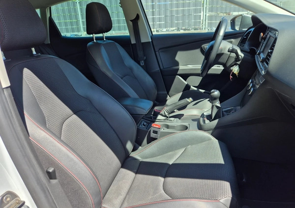 Seat Leon cena 38900 przebieg: 192200, rok produkcji 2013 z Międzychód małe 191